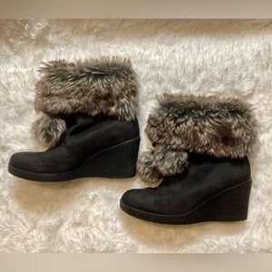 American Eagle Outfitters “Boots With The Fur” Y2K Black Faux Fur Wedge Boots